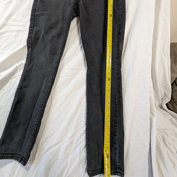 OLD NAVY SWEET HEART WOMEN'S JEANS BLACK SIZE 6 EVERY DAY WEAR ZIPPER FLY WOMAN - Picture 10 of 16